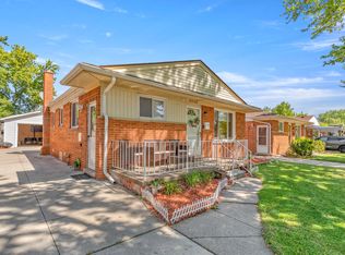 6548 Berwyn St, Dearborn Heights, MI 48127