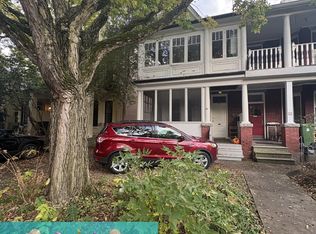 50 Albany Ave, Toronto, ON M5R 3C3