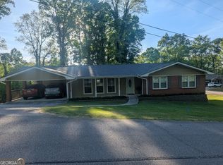 210 Greenwood Ln, Carrollton, GA 30117
