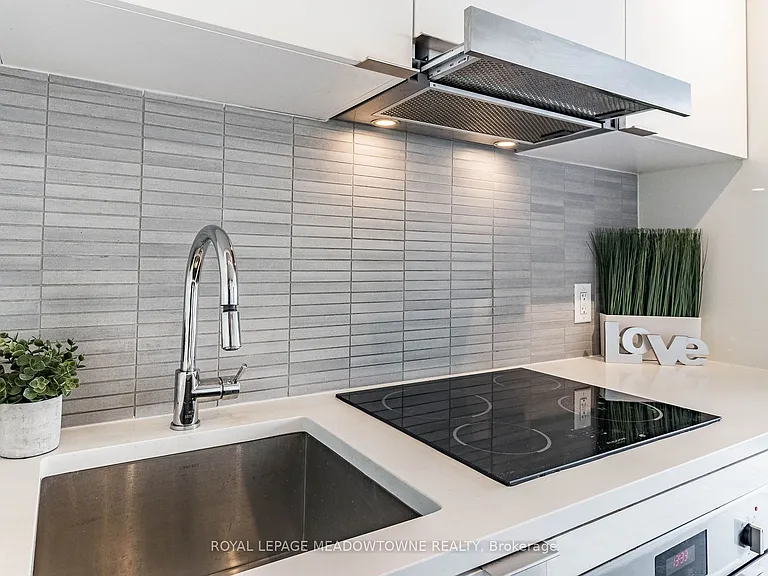 170 Bayview Ave #1902 — Photo 21
