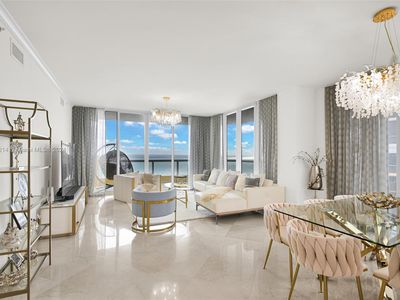 17875 Collins Ave #2206, North Miami Beach, FL, 33160