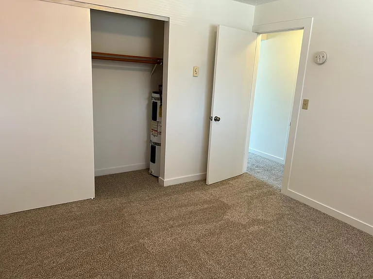 702 S Yakima Ave #5 — Photo 14