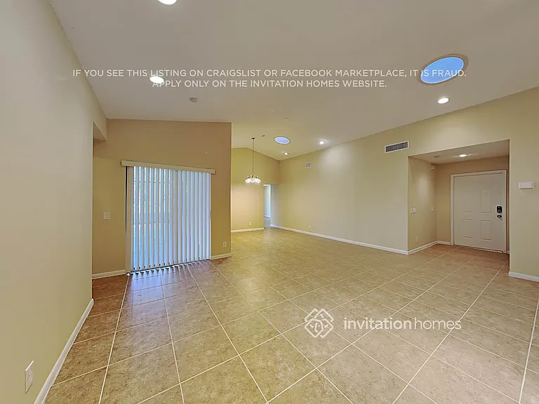 2240 Tallahassee — Photo 3