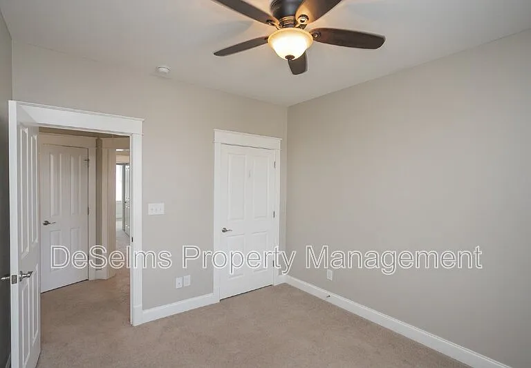 3866 Somers Ln — Photo 23