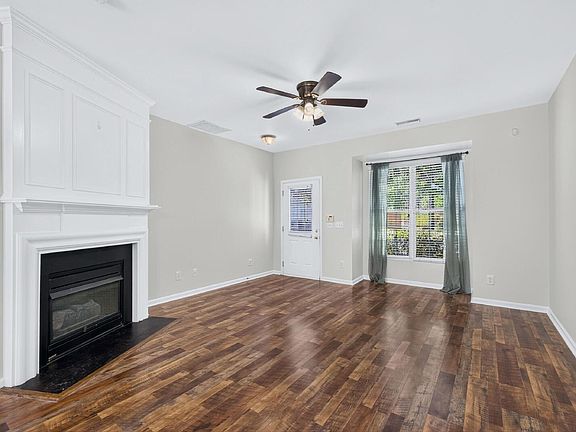 2nd image of 1703 Grace Brook Rd