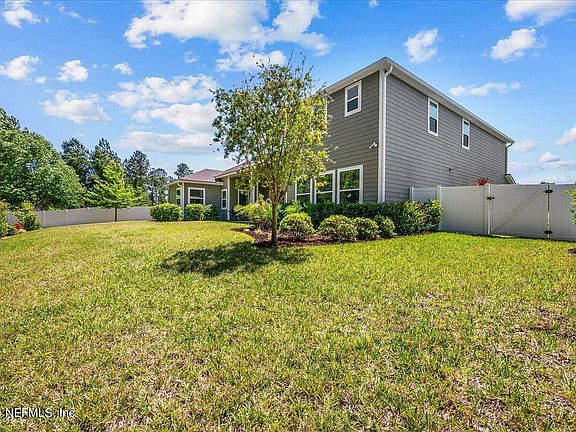 4th image of 76 NEWBERRY DRIVE Drive