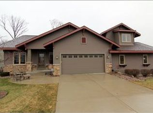1721 Legacy Ln, Madison, WI 53719