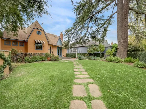 551 Southgate Rd, Sacramento, CA 95815