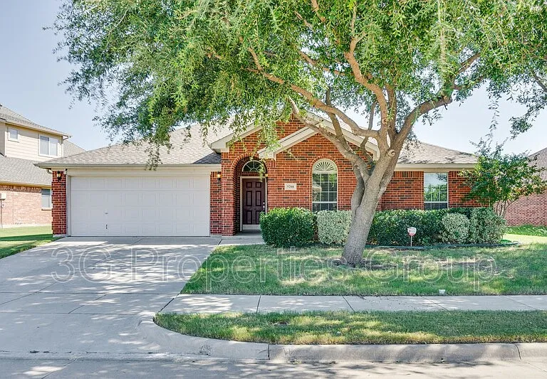 5208 Brookside Dr — Photo 1