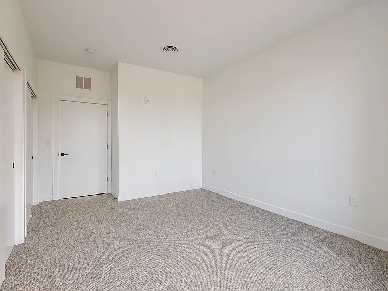 34 McDowell St — Photo 19