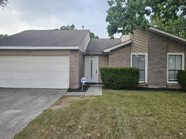 4250 Southchase Ln, Houston, TX 77014