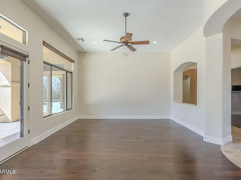 15135 E Monument Rd — Photo 6