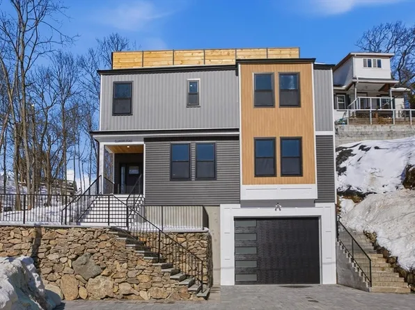 25 Landry Rd, Medford, MA 02155