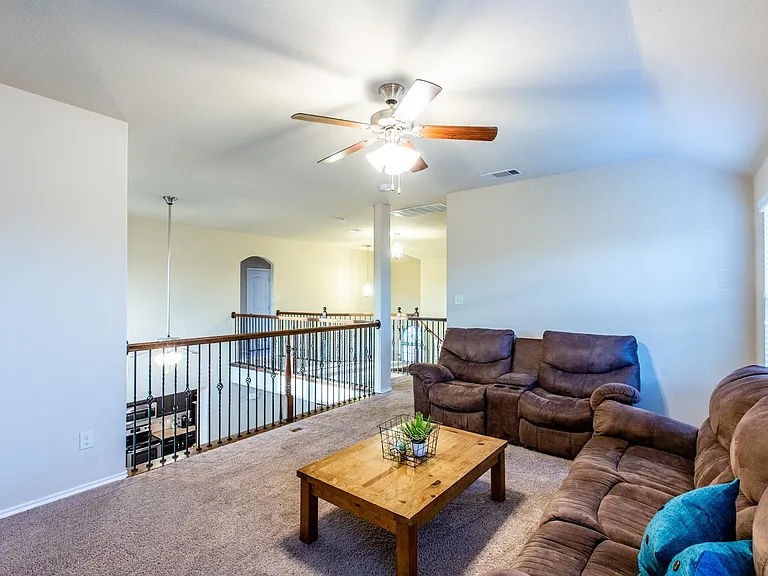 1324 Red River Dr — Photo 38