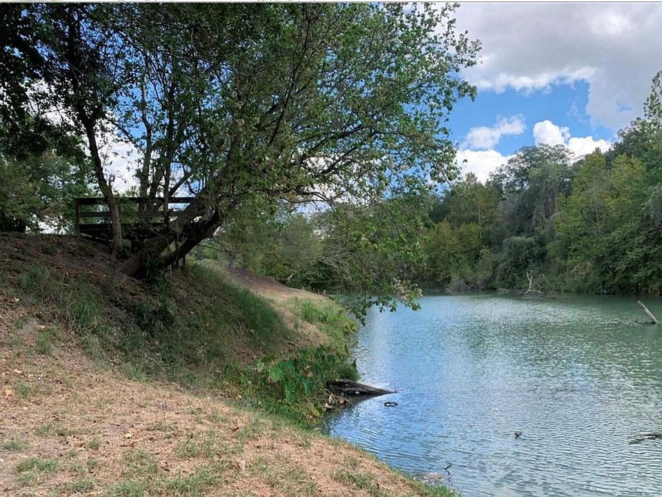 1st image of 1365 County Road 200