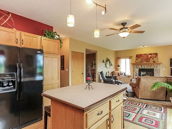 3rd image of 3962 Sundial Ave