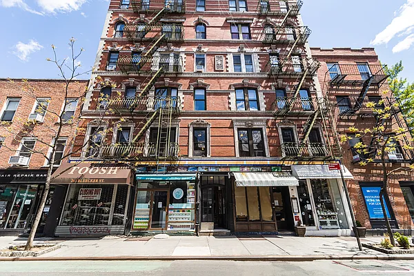 259 Bleecker Street in West Village : Sales, Rentals, Floorplans ...