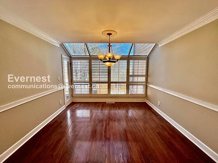 7500 Roswell Rd #52 — Photo 8