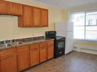 50 E King St #1, Winona, MN 55987