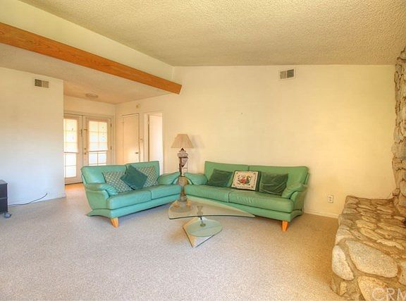 5th image of 1481 W Longhill Dr