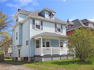 70 Roslyn St, Rochester, NY 14619