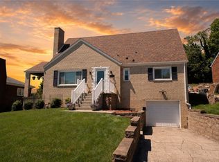 1504 Greentree Rd, Pittsburgh, PA 15220