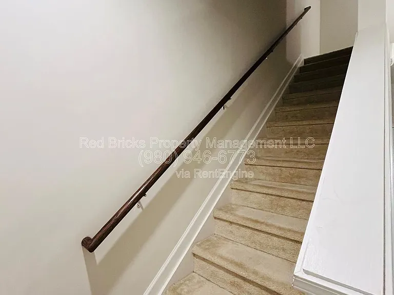 9315 Grand Valley Dr — Photo 13