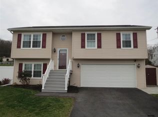 50 Apache Trl, York Haven, PA 17370