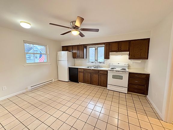 5th image of 927 Vance Ave #B
