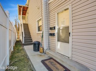 323 Sweetbriar St #1, Pittsburgh, PA 15211
