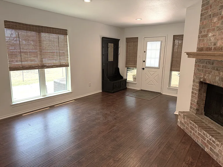 3410 Timberline Dr — Photo 6