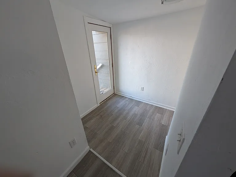 1220 NW 16th St #1220 — Photo 11