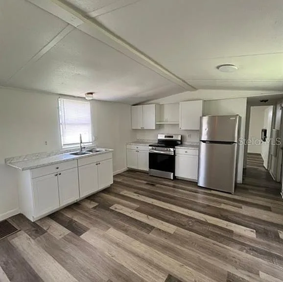 3245 E Main St #2 — Photo 3