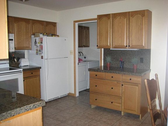 4th image of 17815 N 27th Dr