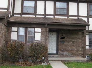 19649 Raleigh Cir S #1, Southfield, MI 48076