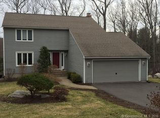 142 Anvil Dr, Avon, CT 06001