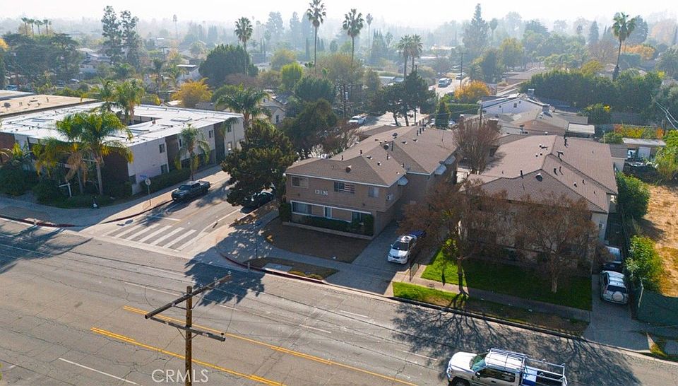 1st image of 13136 Victory Blvd