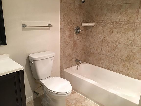 5th image of 1750 Belshire Ct