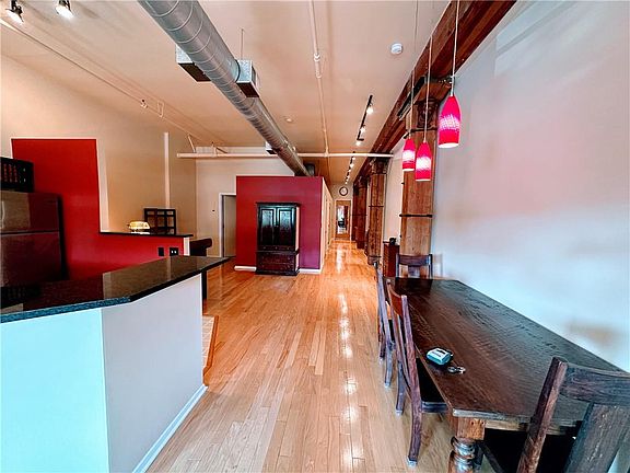 4th image of 200 Main St APT 209