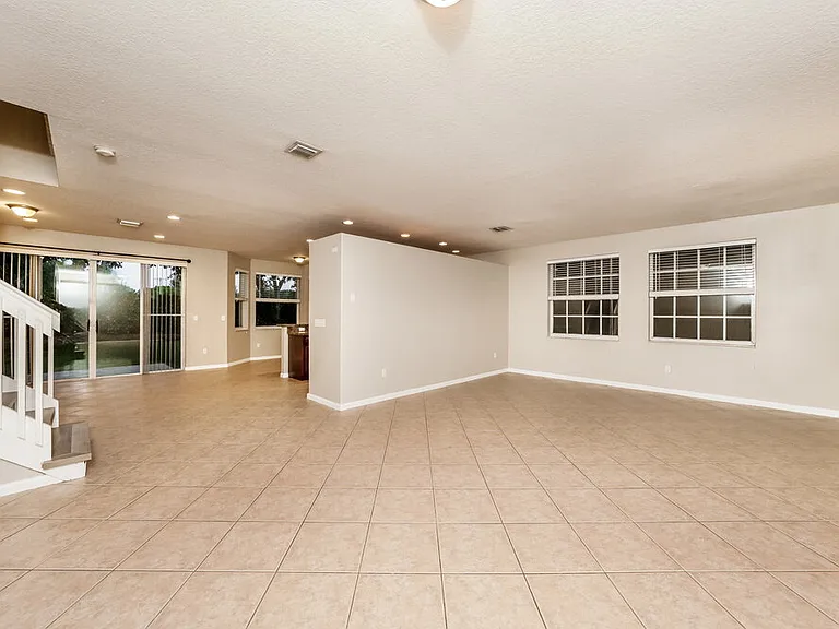 1603 Briar Oak Dr — Photo 5
