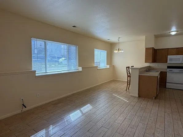 629 S Sherwood St, Fort Collins, CO 80521