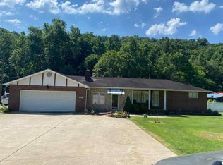 2401 Fort Gay Rd, Fort Gay, WV 25514