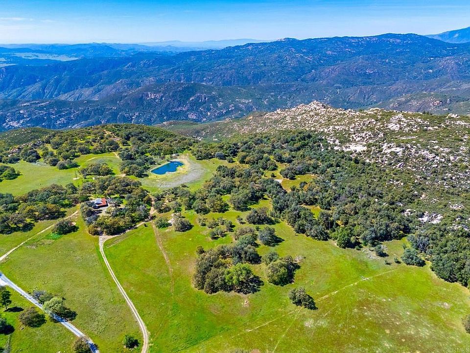 1st image of 25258 Black Canyon Rd