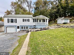 211 E North Rear St, Waynesboro, PA
