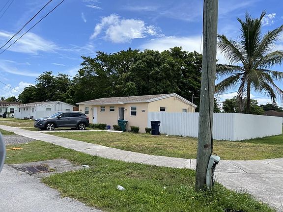 4th image of 10296 SW 175th St #10296