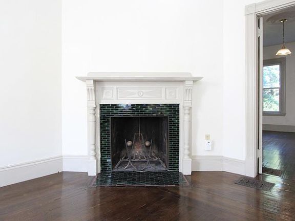 5th image of 12-A Saginaw Ave #1