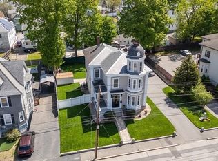 78 Stevens St, Lowell, MA 01851