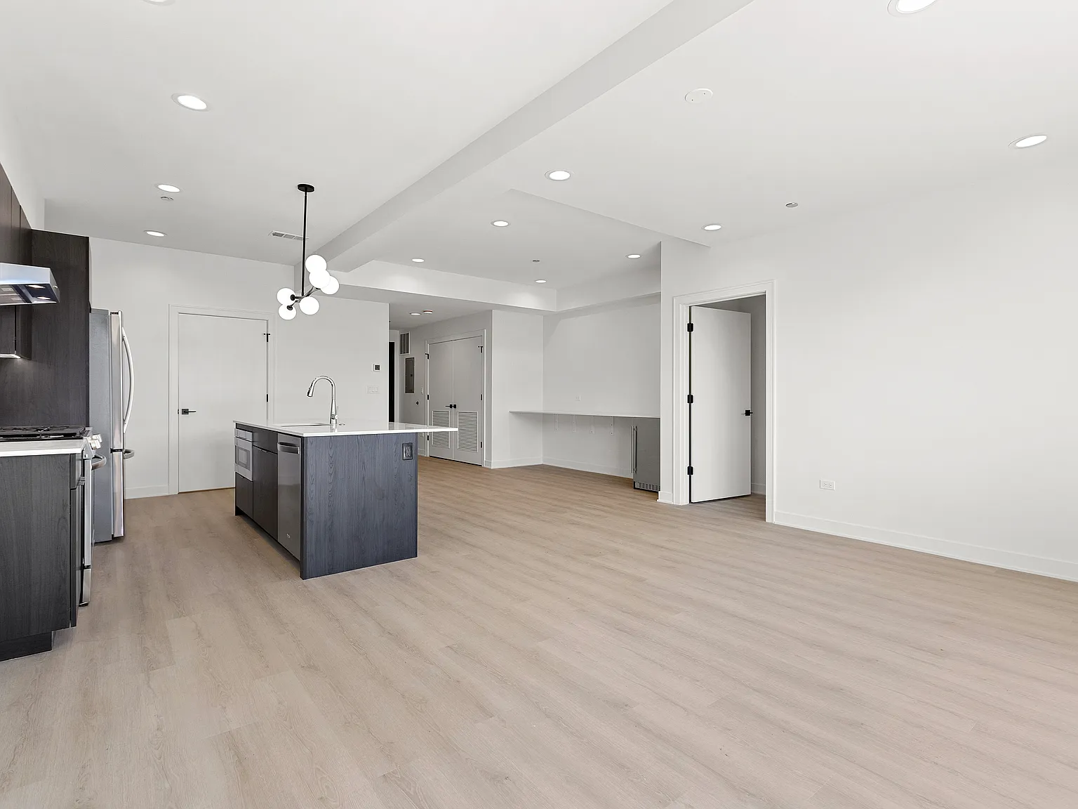 3 bed, 2.0 bath, $4,395 — Photo 2