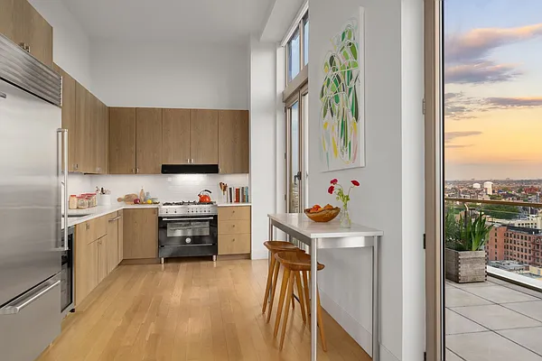 Sold by Compass | media 23