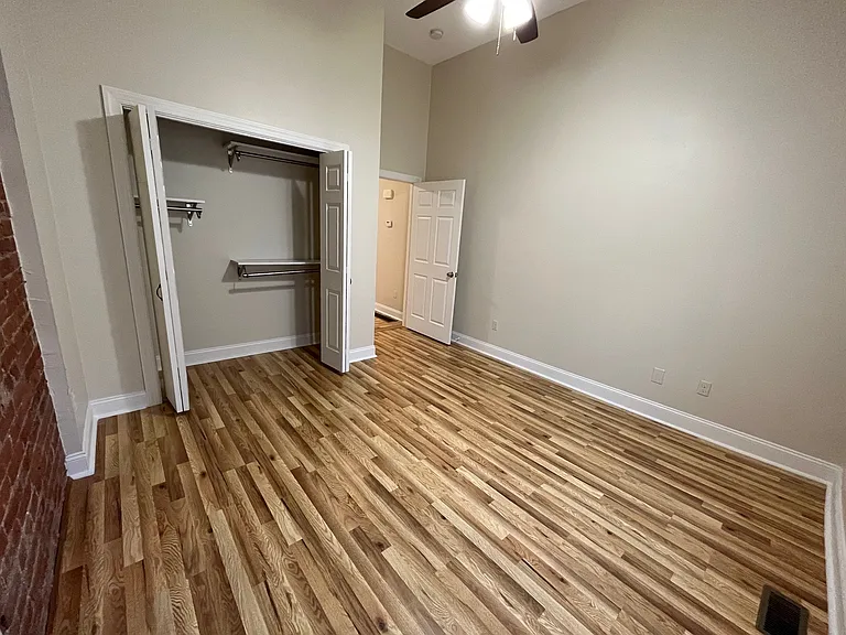 4028 Liberty Ave #1 — Photo 20